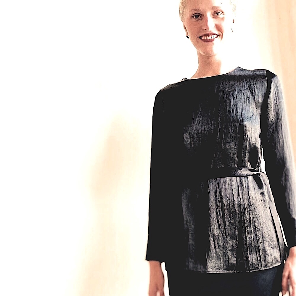 Theory Black Satin “Emory” Textured Tunic Small NWT